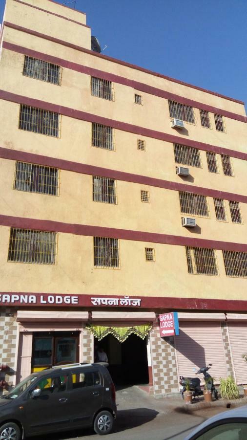 Hotel Sapna Lodge Vashi Экстерьер фото